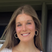 Headshot of Julia Munday '26