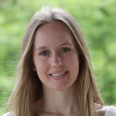 Headshot of Clara Doyle '26