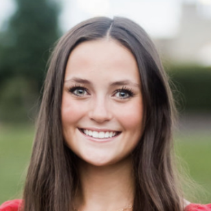 Headshot of Gracie Hicks '28