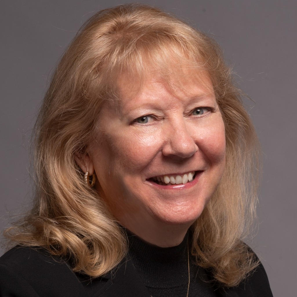 Headshot of Kathy Oliphant, DNP, RN, CNL, NEA-BC